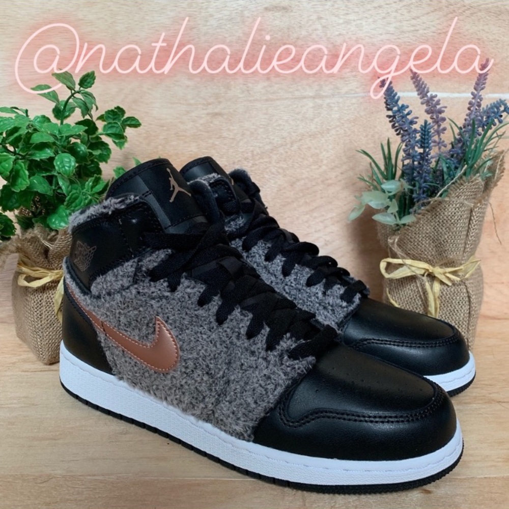 New Nike Air Jordan 1 Retro High